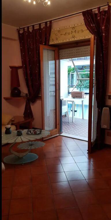 Casa Di Patty Apartment Nettuno Ngoại thất bức ảnh